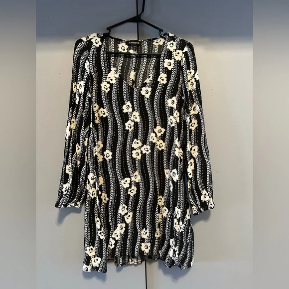 Express - Long Sleeve Floral Dress (size small) - Picture 1 of 7
